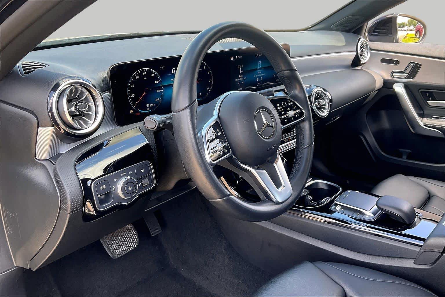 Used 2022 Mercedes-Benz A 220 image 15