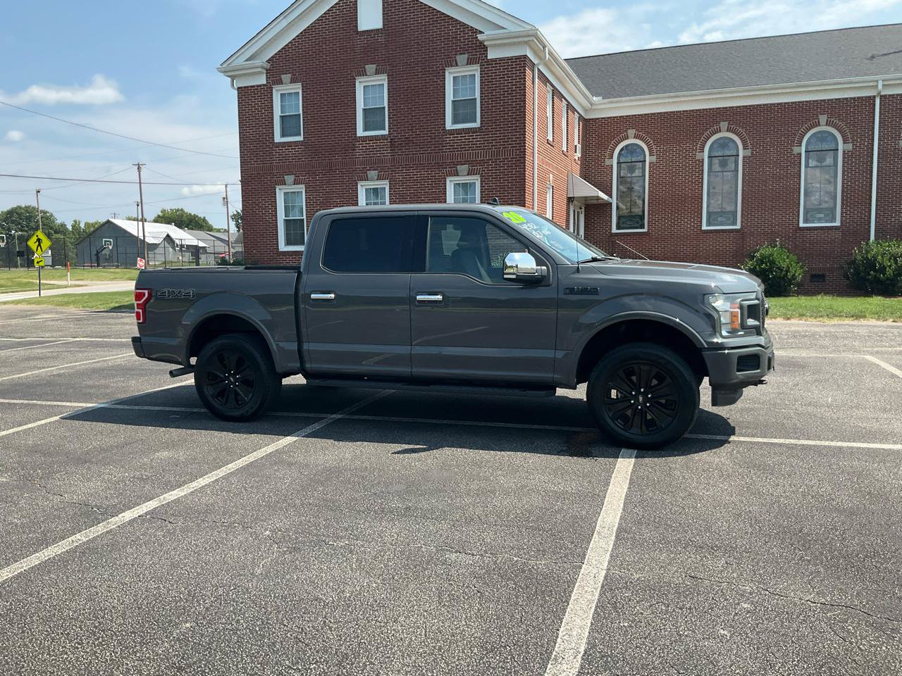 Used 2020 Ford F150 XLT w/ Equipment Group 302A Luxury AWD/4WD image 3