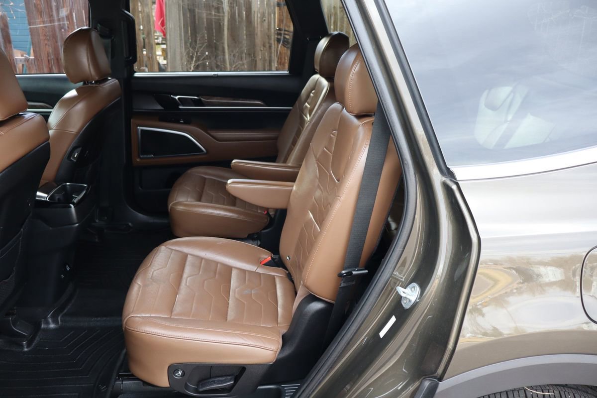 Used 2020 Kia Telluride SX w/ SX Prestige Package image 20