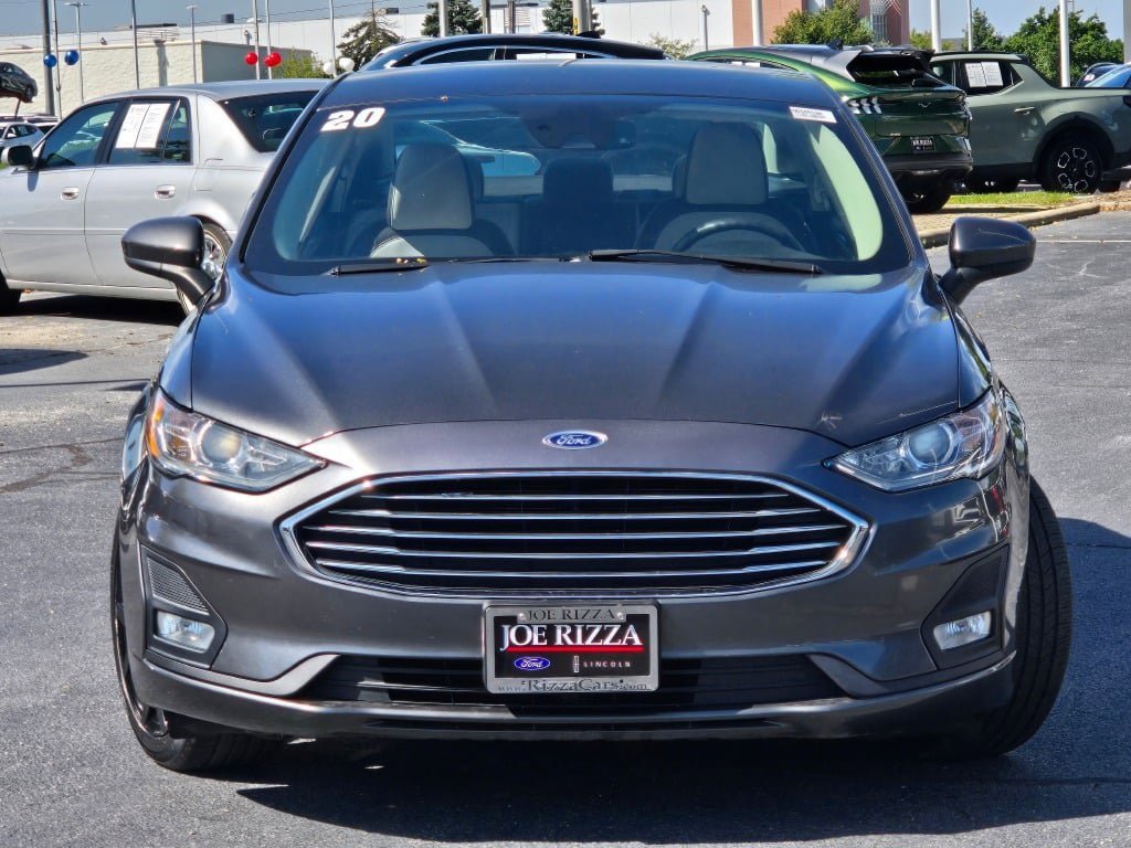 Used 2020 Ford Fusion SE w/ Equipment Group 151A image 2