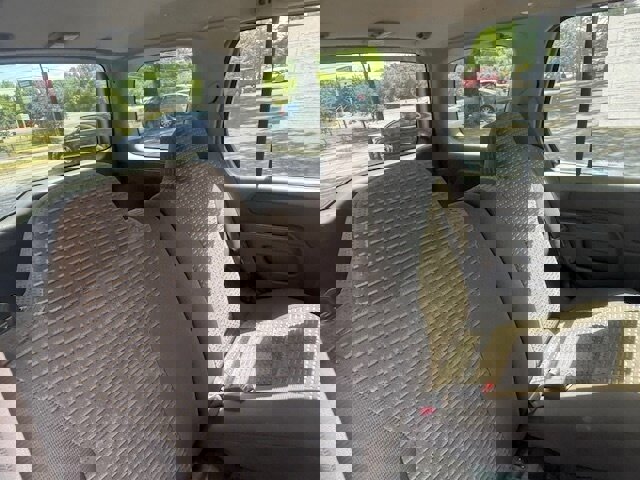 Used 2001 Nissan Xterra SE image 18