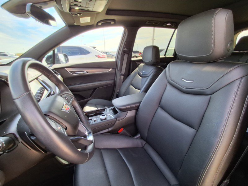 Used 2024 Cadillac XT6 Luxury w/ LPO, Floor Liner Package AWD/4WD image 11
