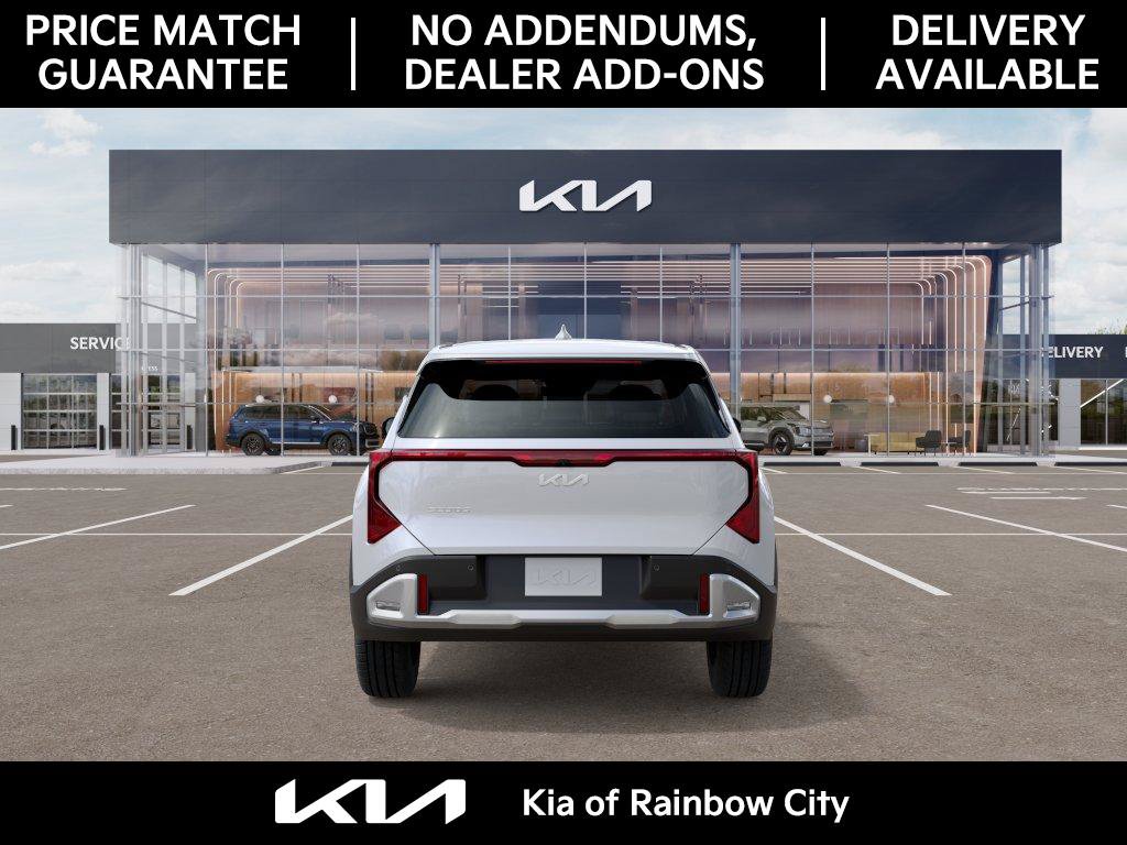 New 2027 Kia Seltos LX FWD image 6