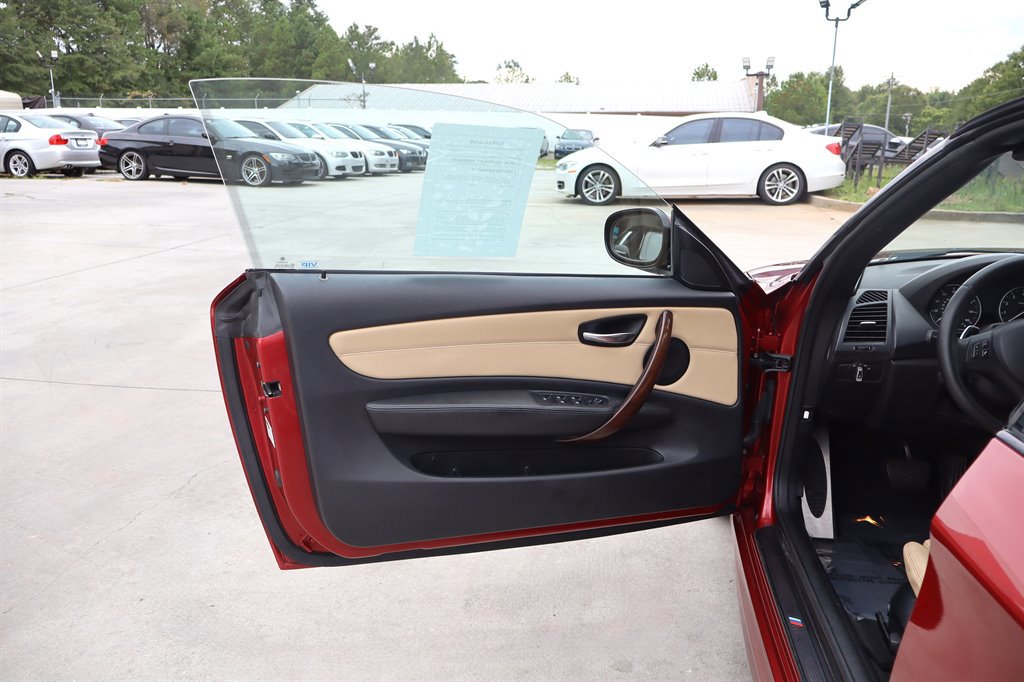 Used 2012 BMW 135i Convertible image 31