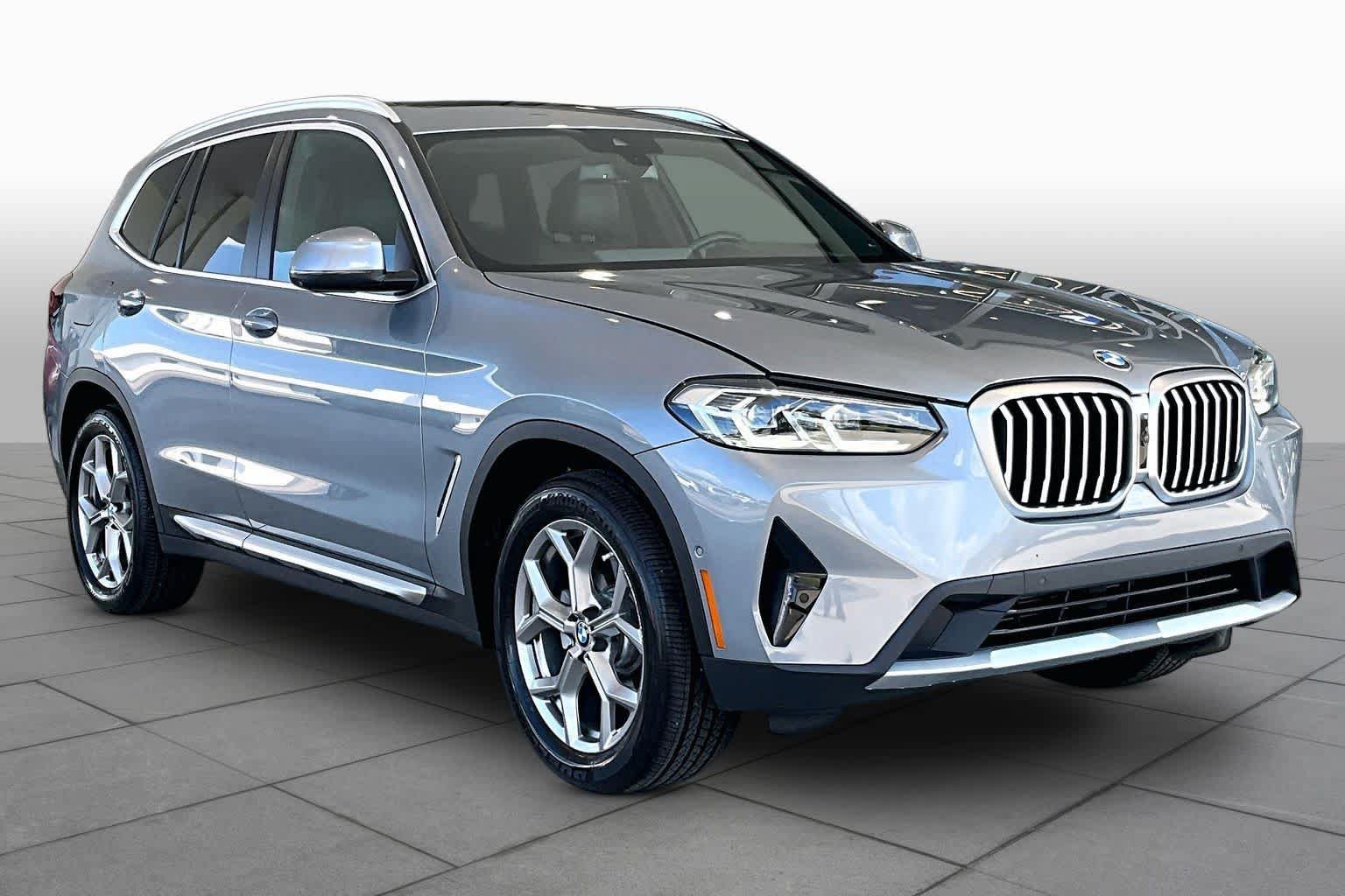 Used 2024 BMW X3 sDrive30i RWD image 2
