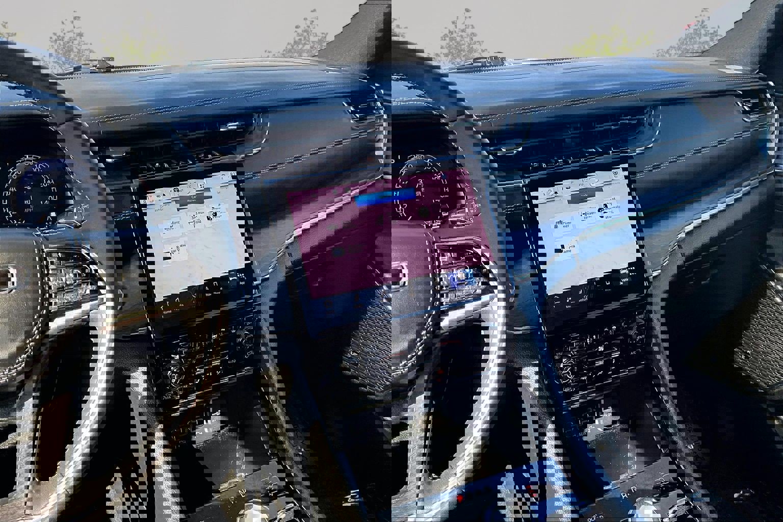 Used 2024 Jeep Grand Cherokee L Overland image 6