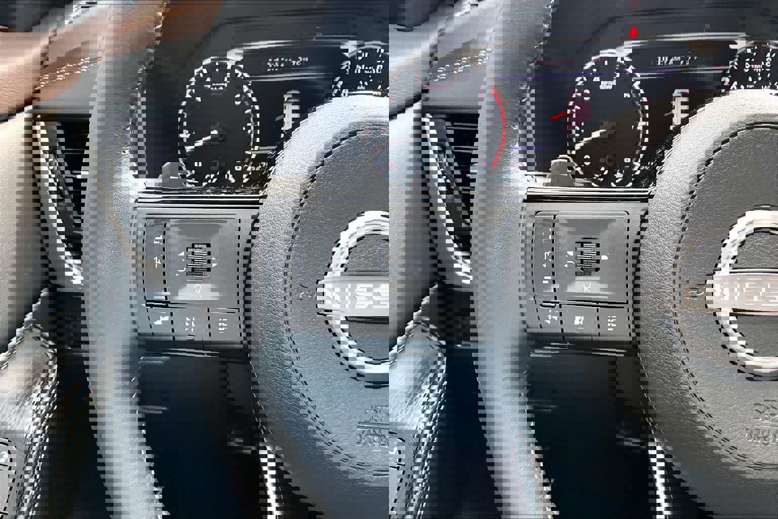 Certified 2023 Nissan Rogue SV w/ SV Premium B Package FWD image 22