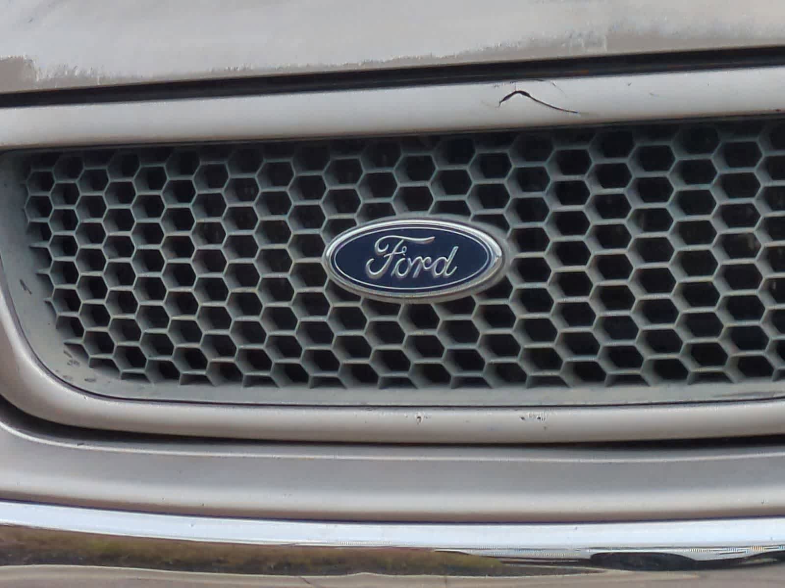 Used 2001 Ford F150 Lariat AWD/4WD image 12