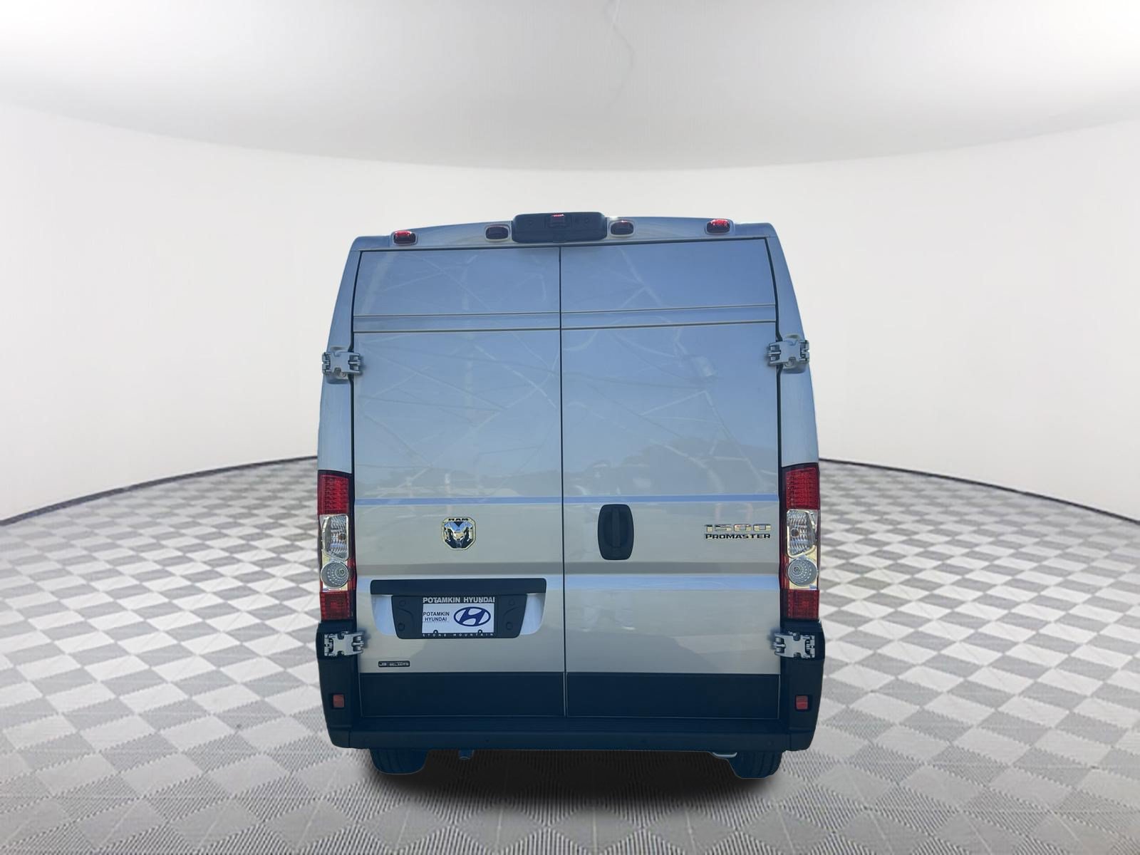 Used 2026 RAM ProMaster 1500 w/ Safety Group FWD image 6