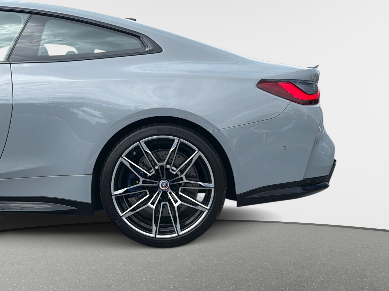 Used 2023 BMW M4 Coupe w/ M Driver's Package RWD image 14
