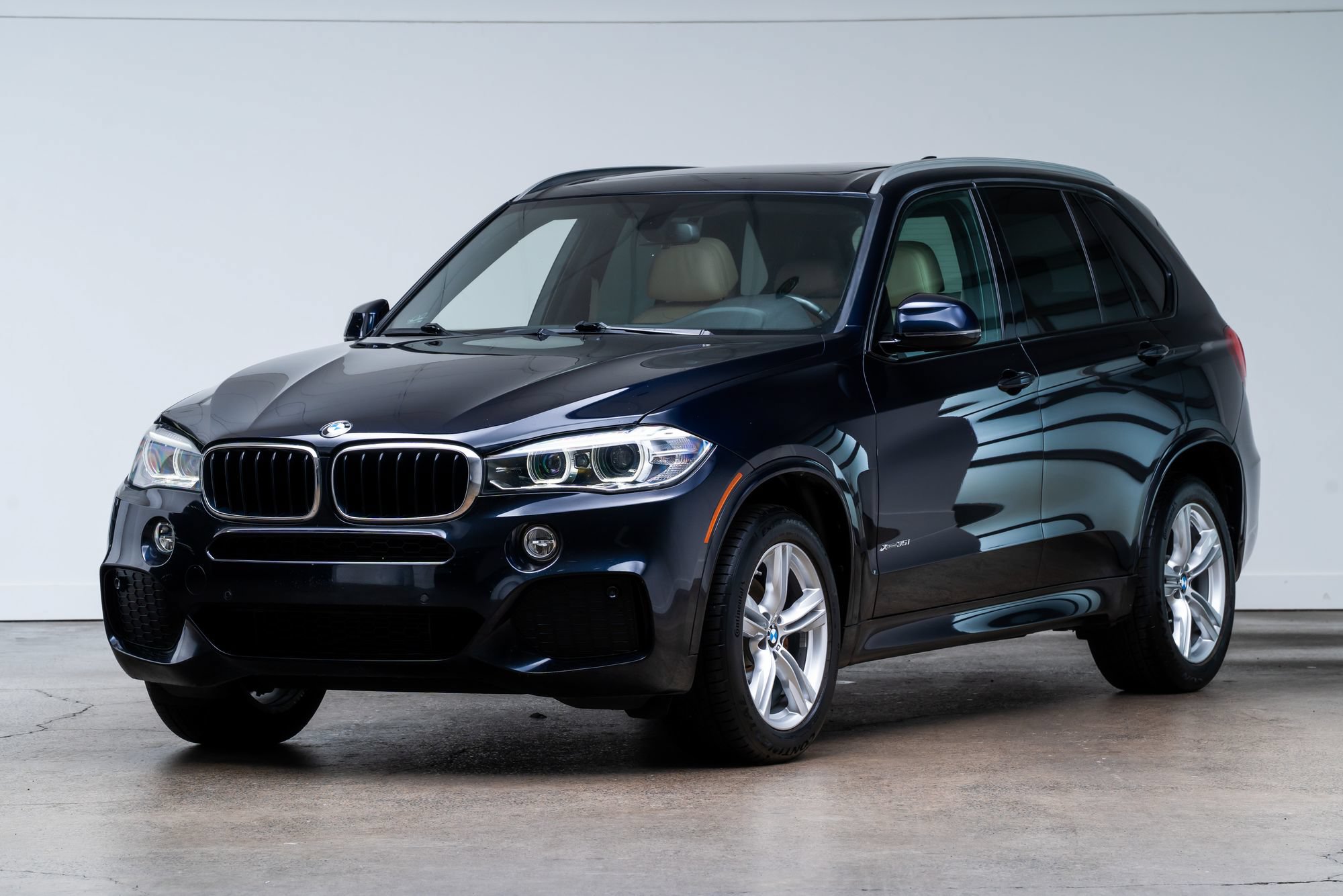 Used 2018 BMW X5 xDrive35i AWD/4WD image 3