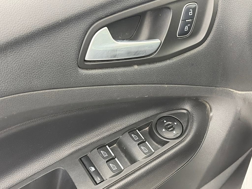 Used 2017 Ford Escape SE w/ SE Leather Comfort Package image 22