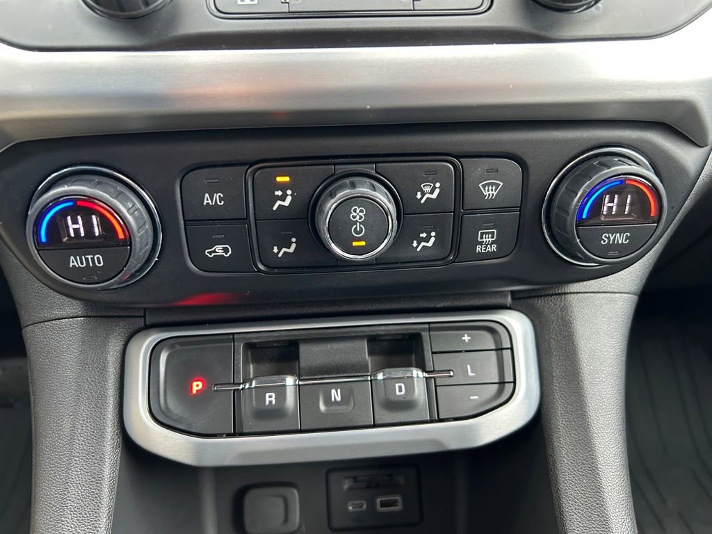 Used 2021 GMC Acadia SLT w/ Elevation Edition image 15