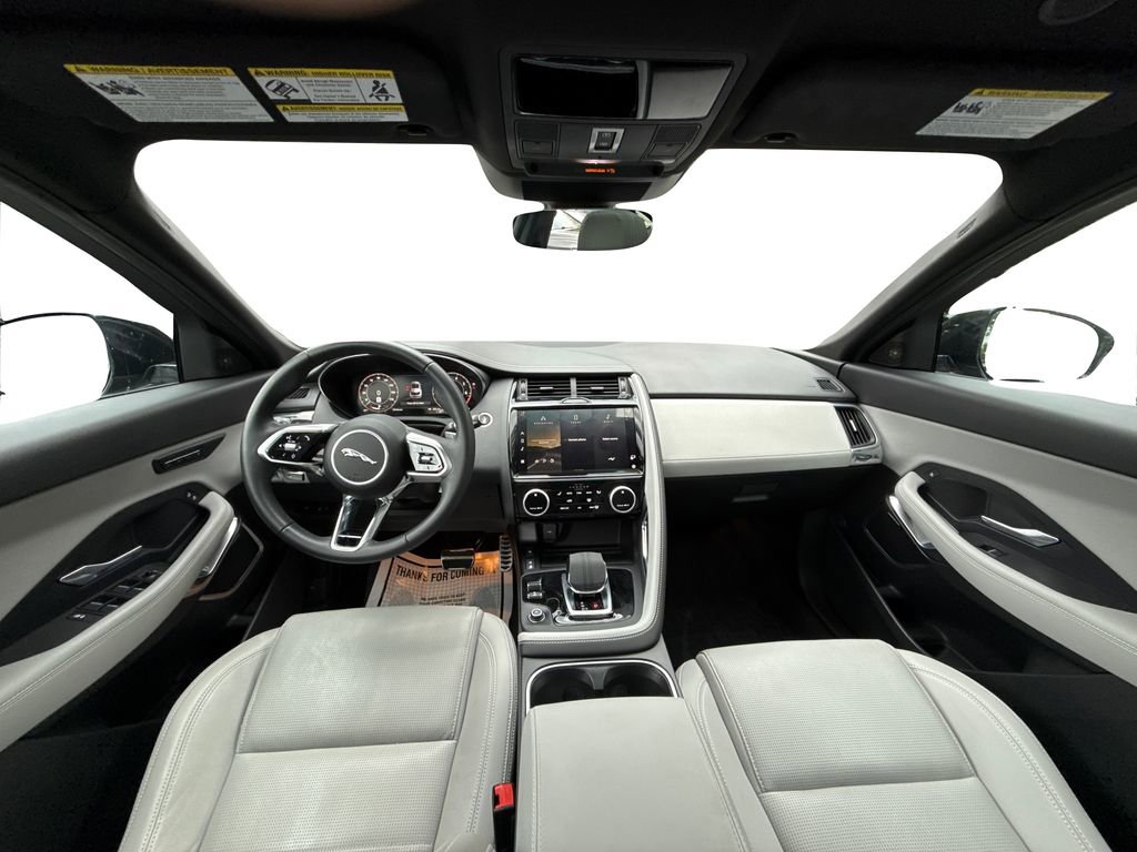 Used 2024 Jaguar E-PACE R-Dynamic SE image 19