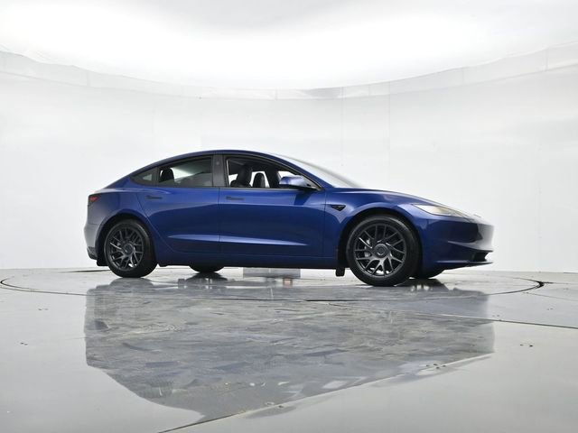 Used 2025 Tesla Model 3 Long Range AWD/4WD image 31