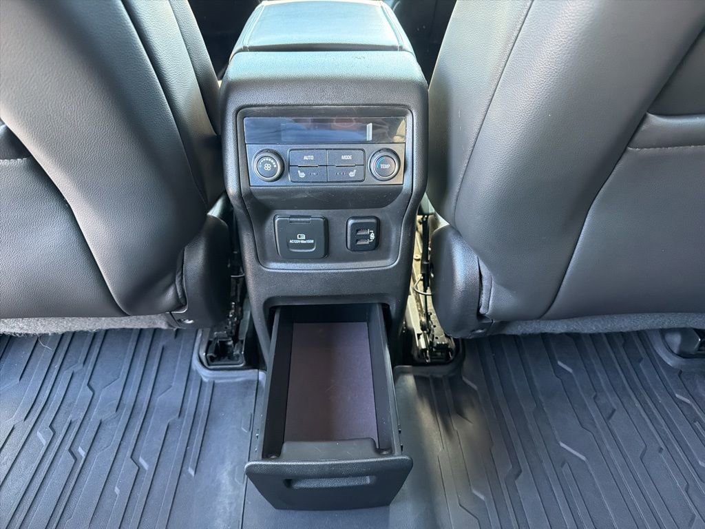 Used 2018 GMC Acadia Denali w/ Technology Package image 26