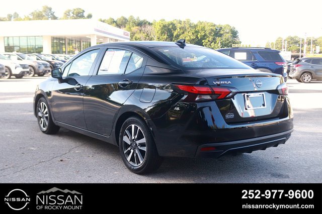 Used 2025 Nissan Versa SV FWD image 5