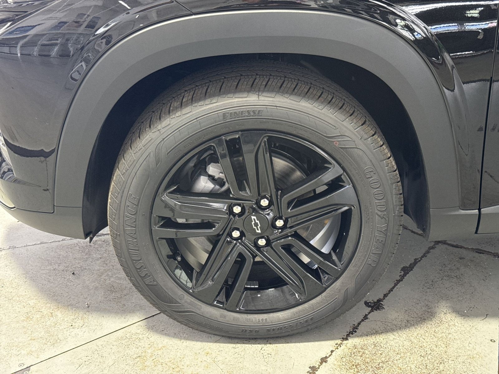 New 2026 Chevrolet Trax ACTIV w/ Driver Confidence Package FWD image 13