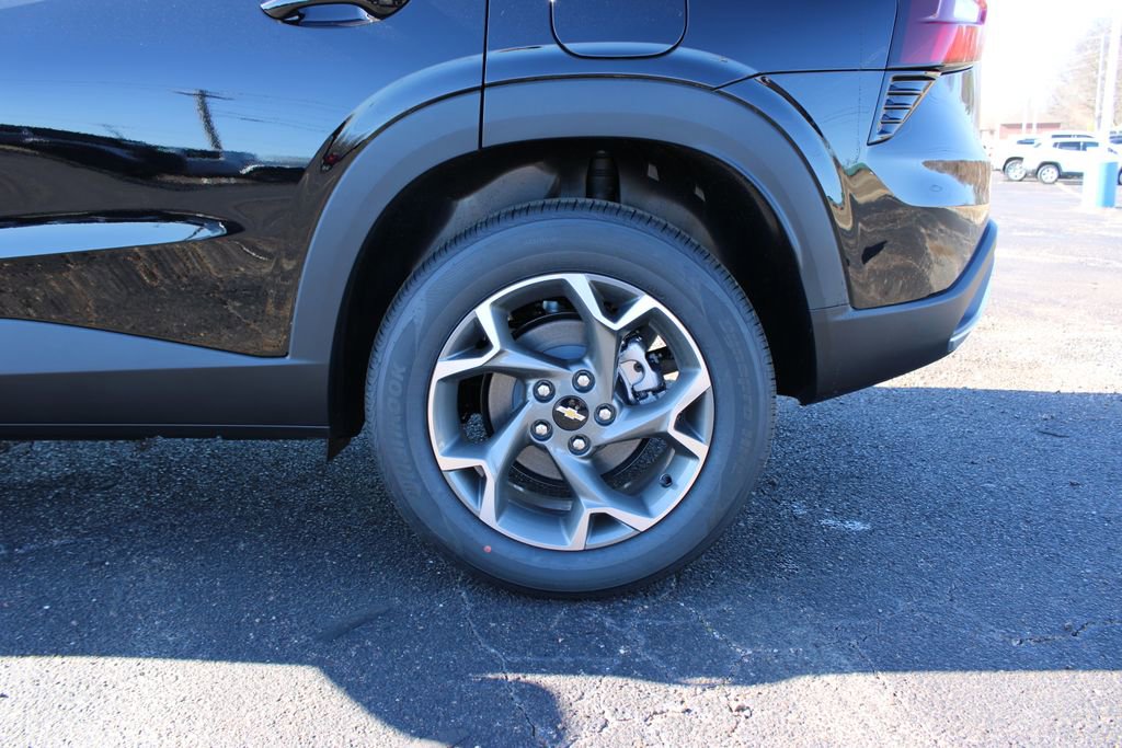 New 2026 Chevrolet Trax LT image 17