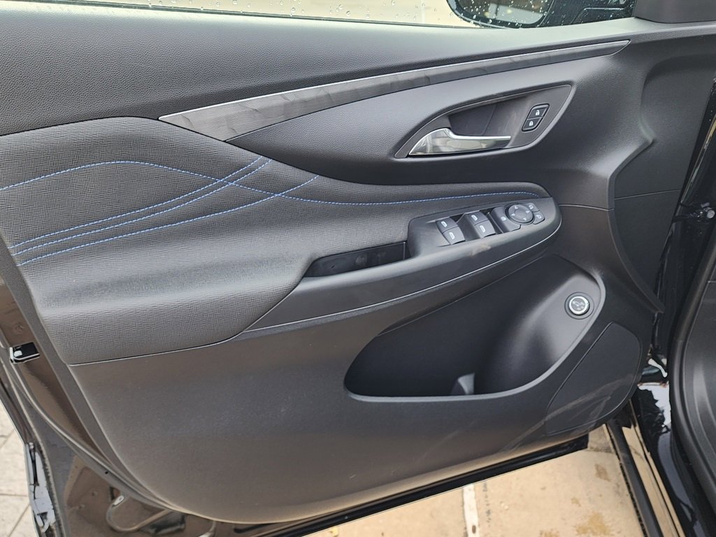 New 2026 Buick Envista Sport Touring image 13