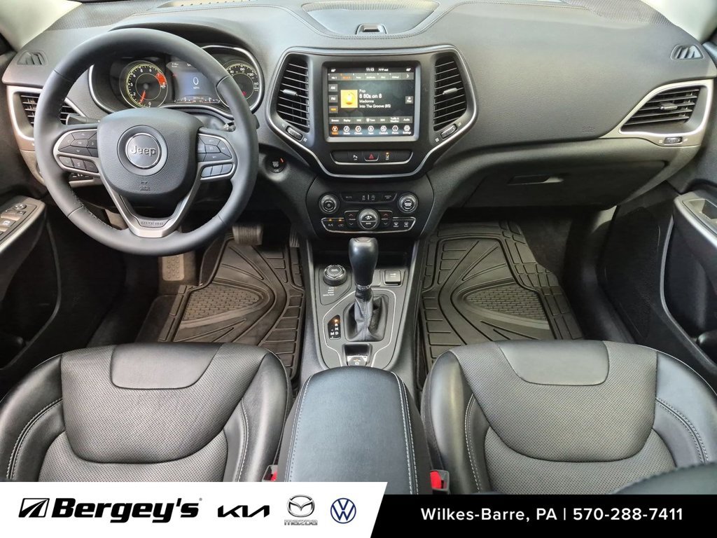Used 2022 Jeep Cherokee Latitude Lux w/ Sun & Sound Group AWD/4WD image 36