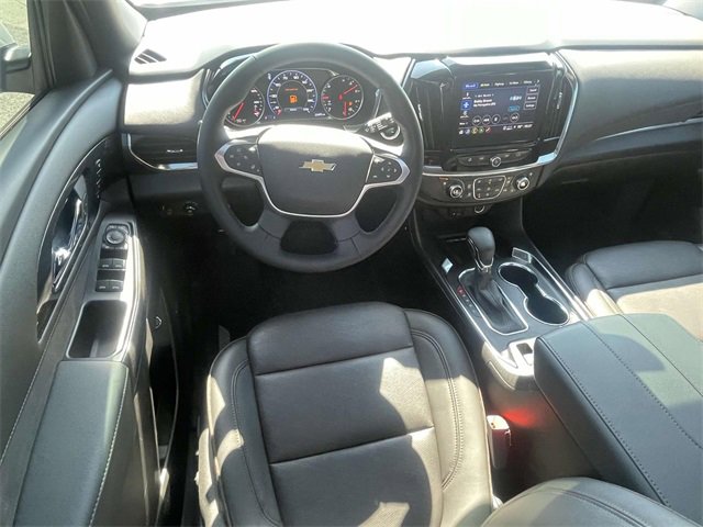 Used 2023 Chevrolet Traverse High Country image 13