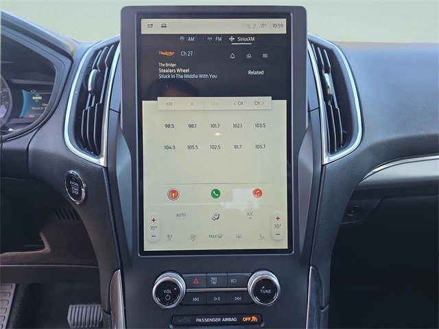 Used 2024 Ford Edge Titanium image 16