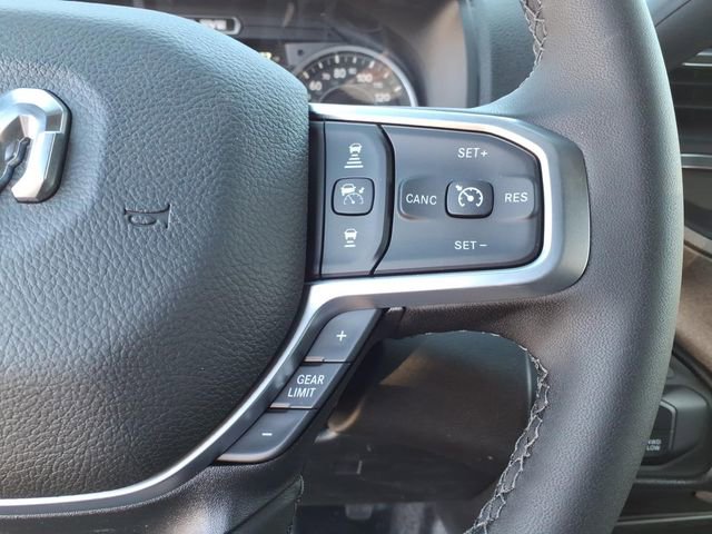 New 2026 RAM 5500 Tradesman AWD/4WD image 20