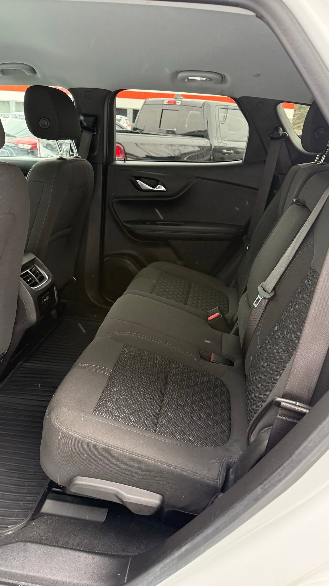 Used 2020 Chevrolet Blazer LT image 25