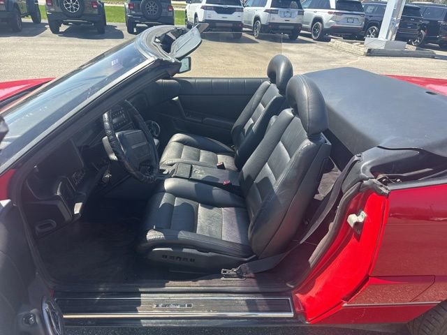 Used 1992 Cadillac Allante FWD image 7