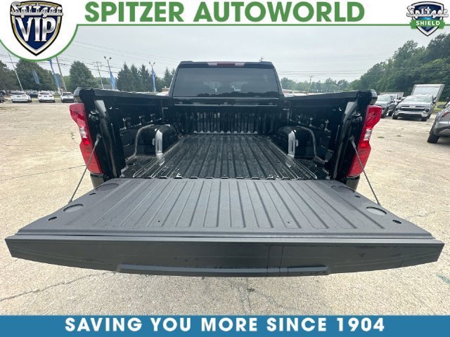 New 2026 Chevrolet Silverado 1500 Custom w/ Turbomax Blackout Package AWD/4WD image 28