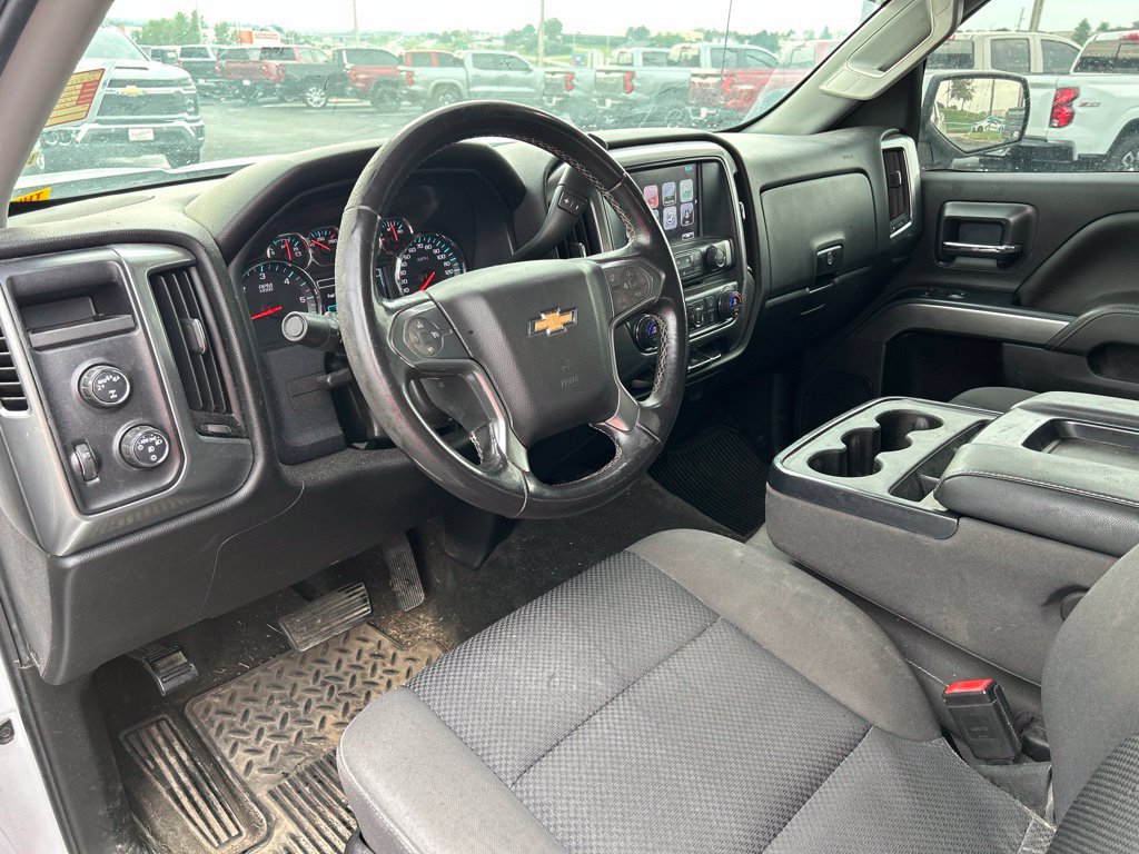 Used 2017 Chevrolet Silverado 1500 LT w/ All Star Edition AWD/4WD image 15