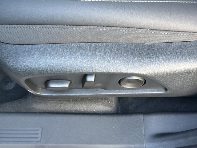 New 2026 GMC Terrain Elevation w/ Elevation Premium Package image 17