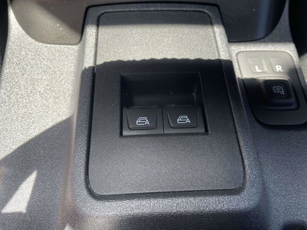 Used 2023 Ford Bronco Outer Banks image 16