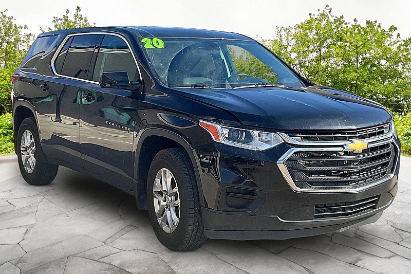 Used 2020 Chevrolet Traverse LS AWD/4WD image 3