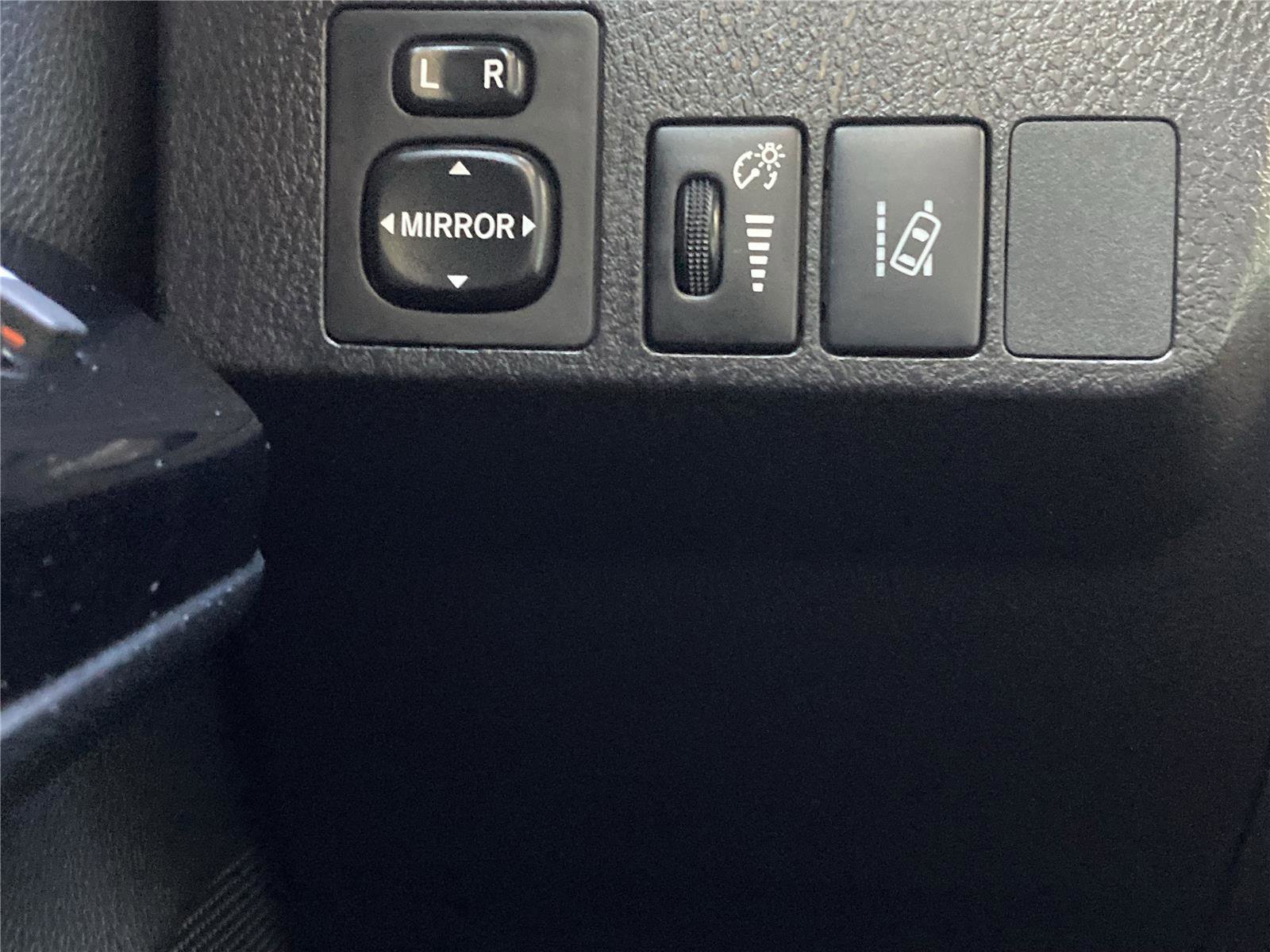 Used 2017 Toyota RAV4 Limited image 20