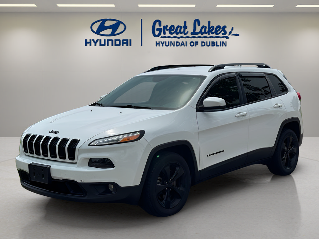 Used 2018 Jeep Cherokee Latitude w/ Altitude Package