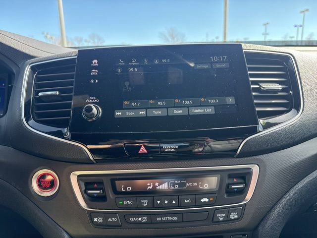 Used 2022 Honda Passport TrailSport image 32