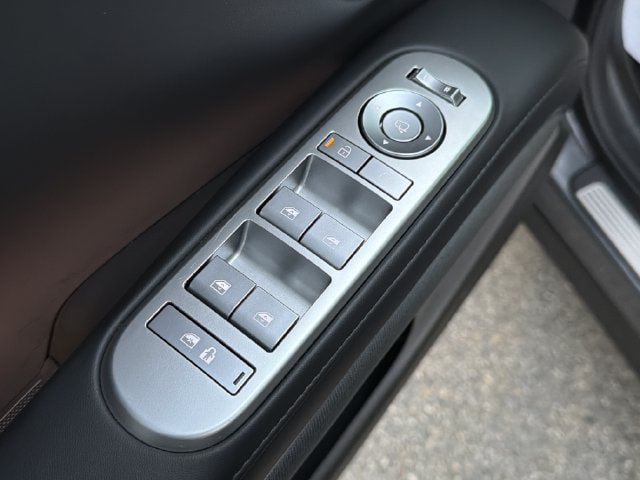 Used 2026 Hyundai Palisade Calligraphy FWD image 25