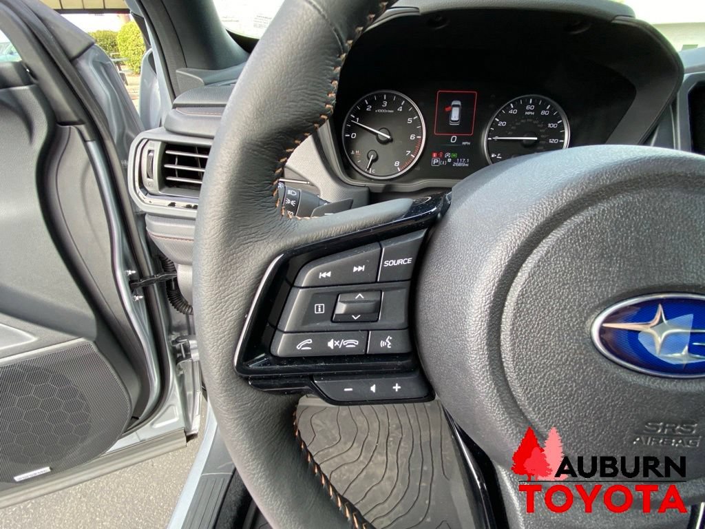 Used 2025 Subaru Forester Touring AWD/4WD image 42