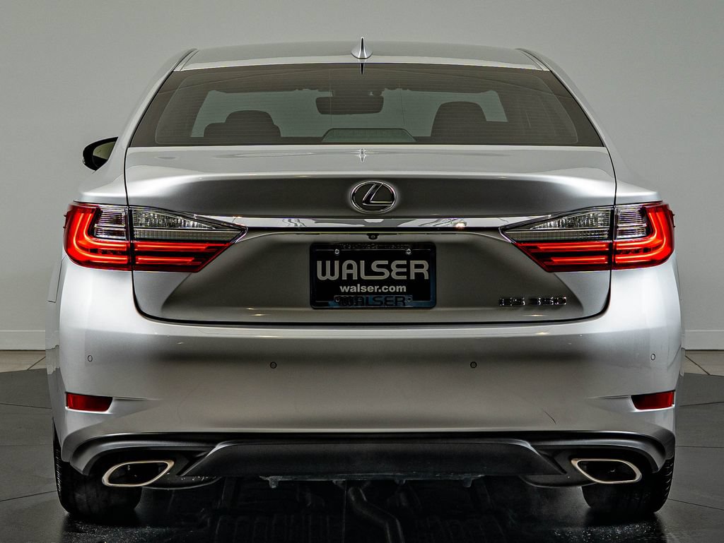 Used 2018 Lexus ES 350 w/ Premier Package FWD image 6