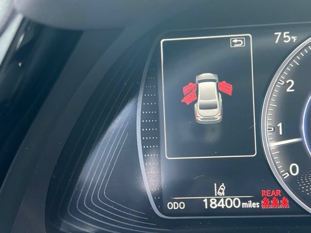 Used 2025 Lexus ES 350 w/ Premium Package FWD image 10