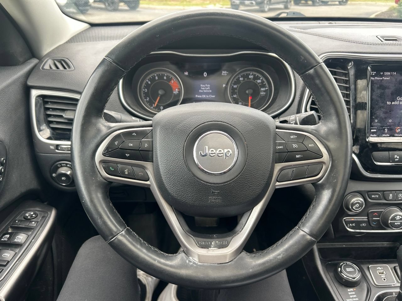 Used 2019 Jeep Cherokee Limited AWD/4WD image 19