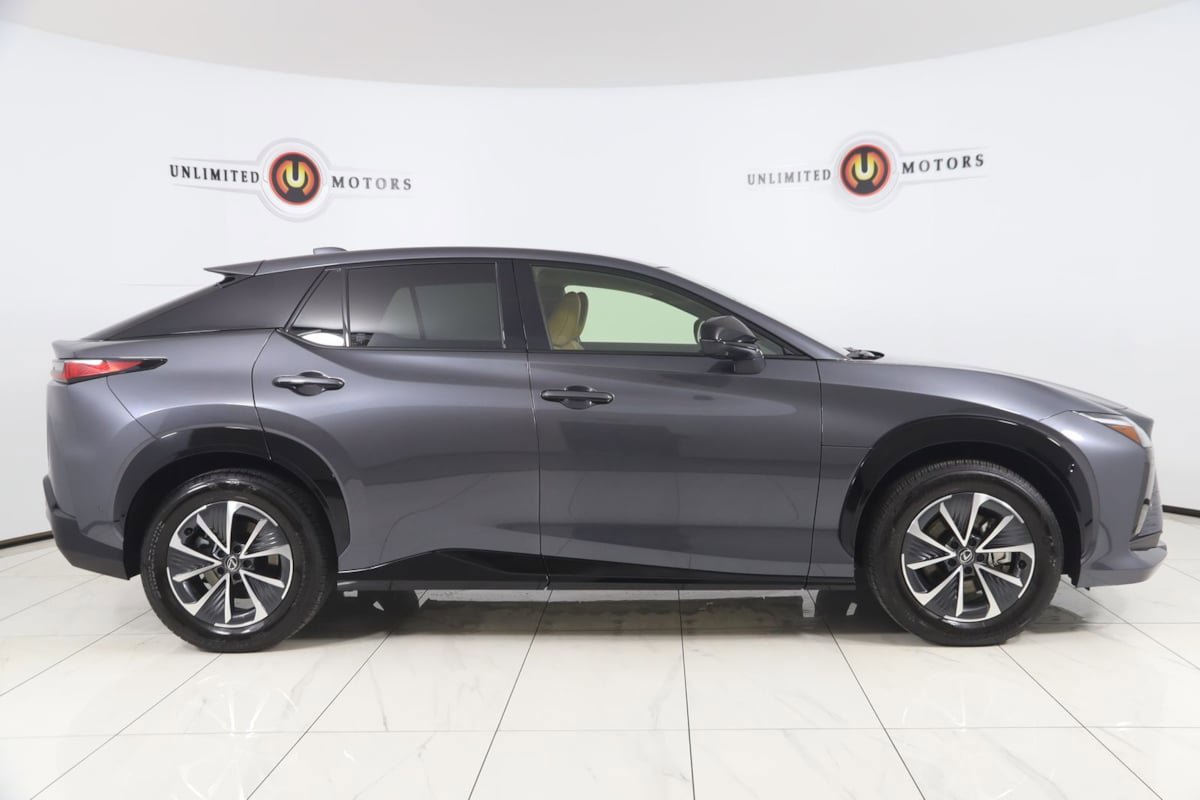 Used 2024 Lexus RZ 450e Premium w/ Technology Package AWD/4WD image 2