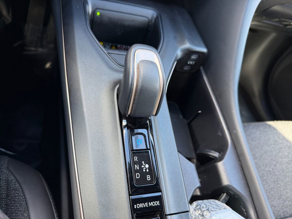 Used 2023 Toyota Crown XLE image 24