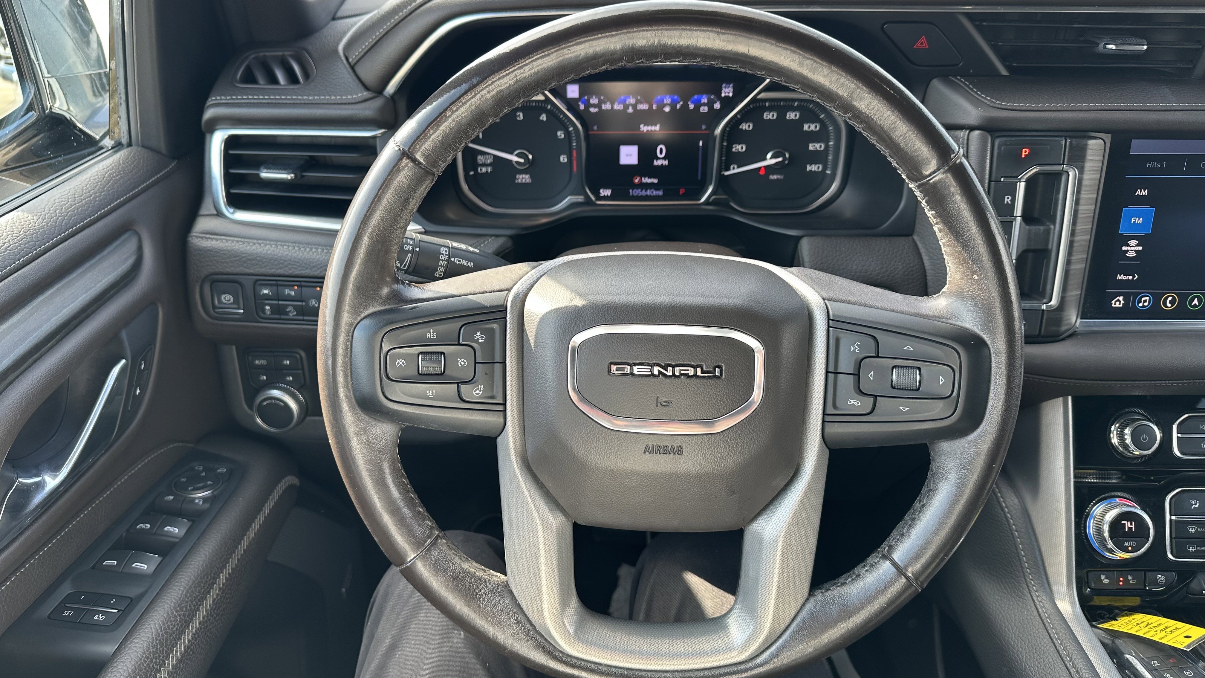 Used 2021 GMC Yukon Denali w/ Denali Premium Package image 20
