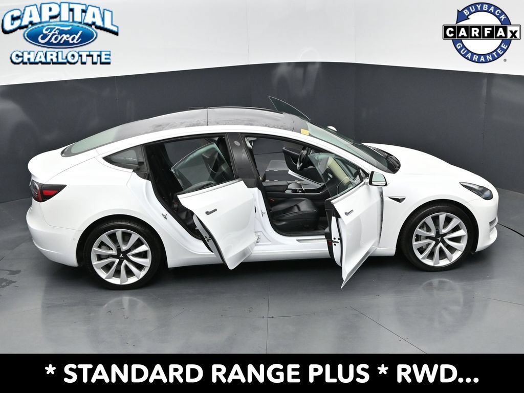 Used 2020 Tesla Model 3 Standard Range Plus RWD image 28