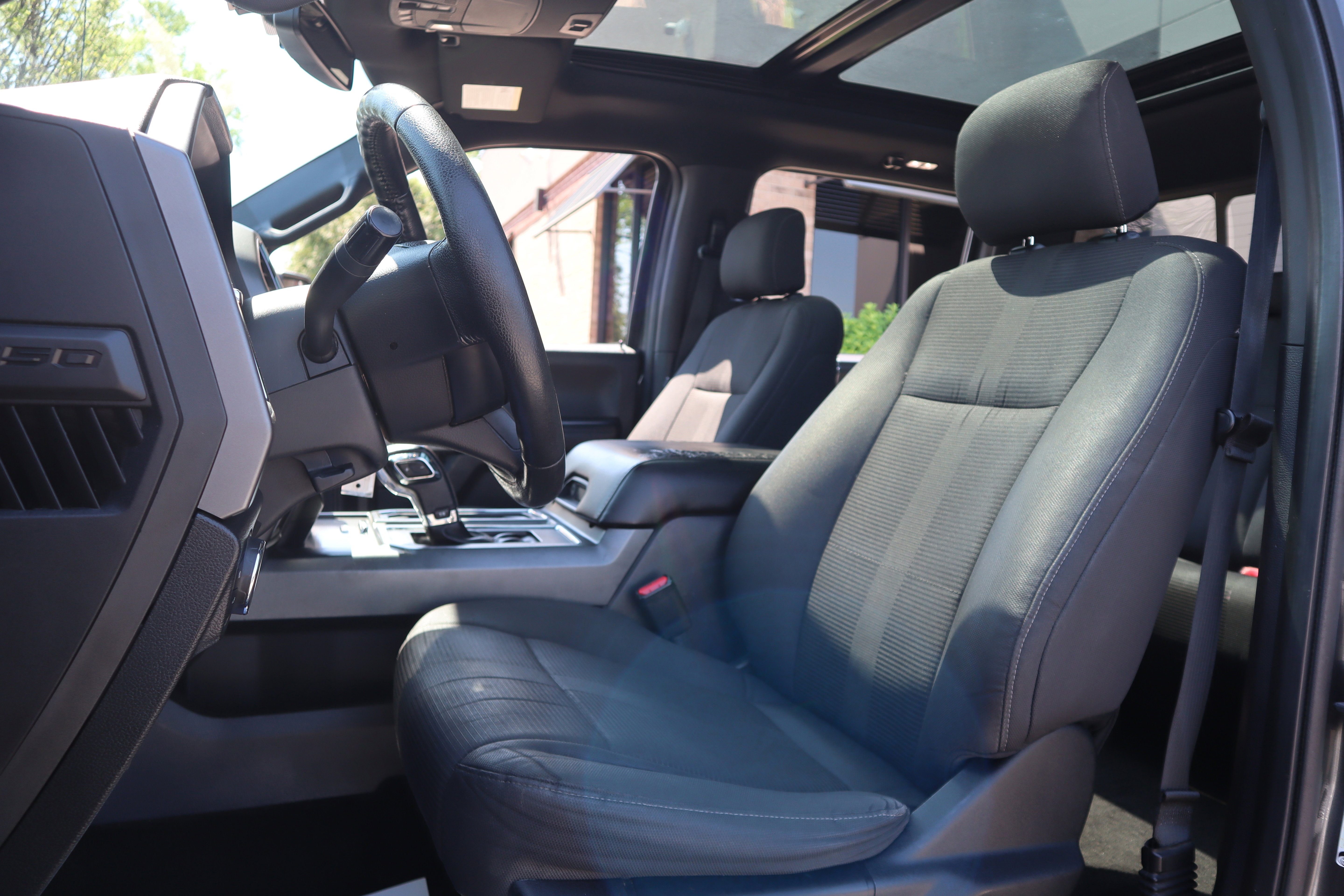 Used 2016 Ford F150 XLT w/ Equipment Group 302A Luxury image 28