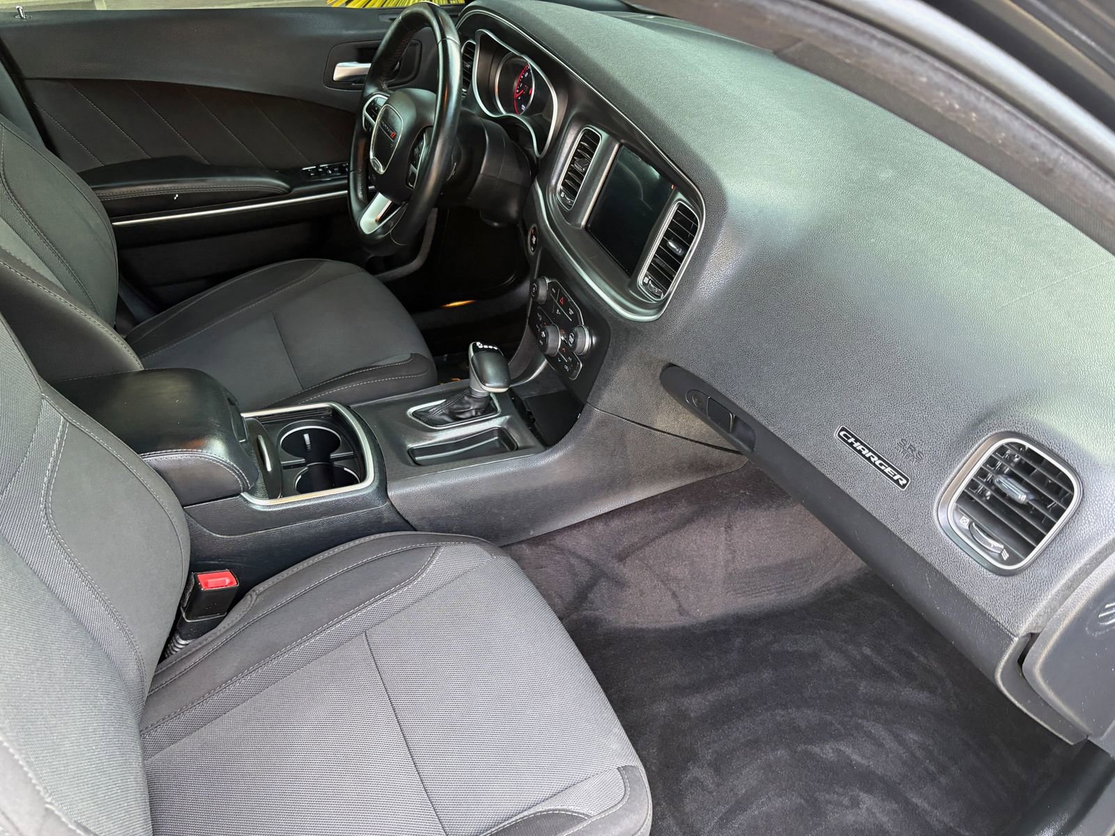 Used 2017 Dodge Charger SXT w/ Navigation & Travel Group image 23