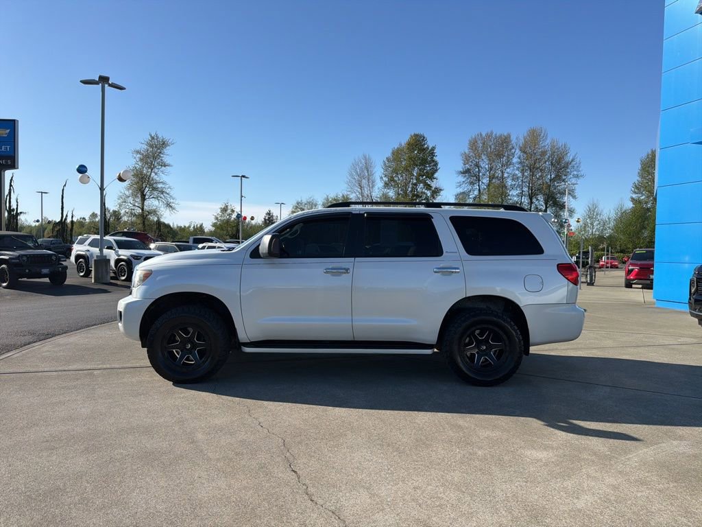 Used 2012 Toyota Sequoia Platinum AWD/4WD image 2